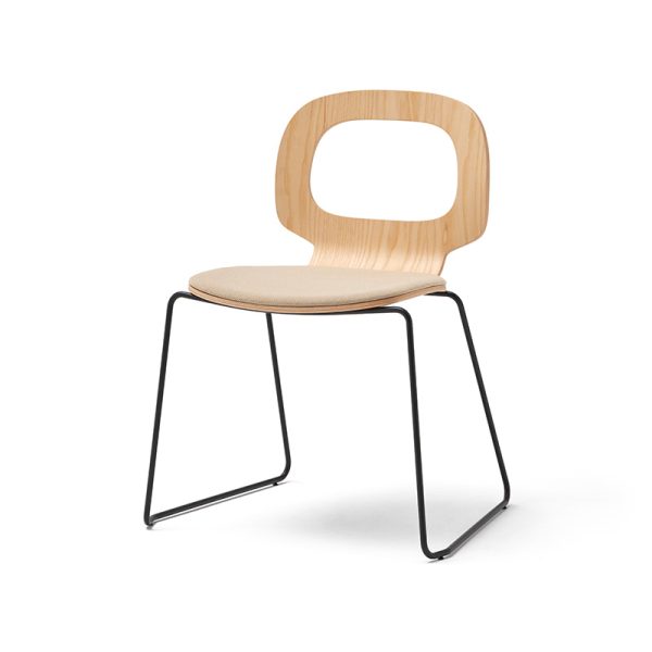 HALO HANDLE CHAIR UPHOLSTERED SEAT