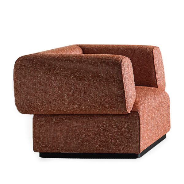 HUG LOUNGE CHAIR
